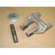 SPROCKET MOUNTING ASSEMBLY IH 397032 R1 IH 397034 R1 IH 76897 C1 USED