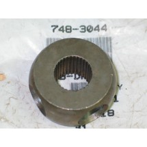 DRIVE HUB CUB CADET 748-3044 NOS