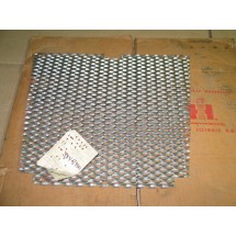GRILLE SCREEN CUB CADET IH 384899 R1 NOS