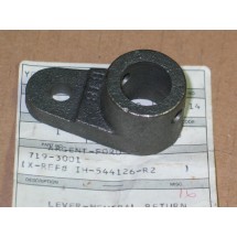 NEUTRAL RETURN LEVER ASSEMBLY CUB CADET 719-3001 919-3001 IH 544126 R2 NOS