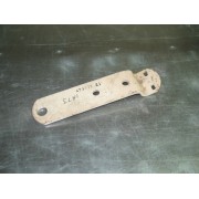 LIFT ROD BRACKET CUB CADET IH 475611 R1 NOS