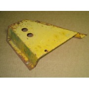 LEFT MOWER BELT COVER CUB CADET IH 489342 R1 USED