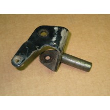 FRONT SPINDLE ASSEMBLY RH CUB CADET IH 140083 C1 703-0085-0637 WD USED