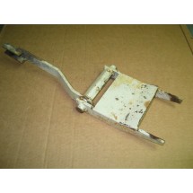 CENTER FRAME ASSEMBLY LIFT CUB CADET 703-1743-0498 320 321 328 336 190-320-100 190-321-100 190-328-100 190-336-100 USED