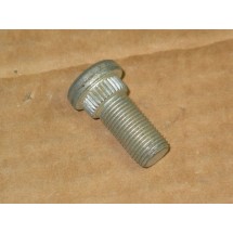 DECK SPINDLE ASSEMBLY BOLT CUB CADET HA 15767 NOS