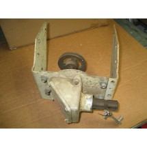 FRONT MOUNTED POWER TAKEOFF CUB CADET IH 389450 R91 NOS