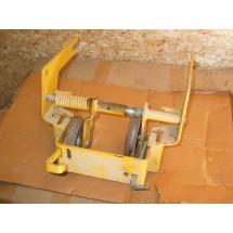 FRONT HANGER ASSEMBLY MULE DRIVE CUB CADET 190-319-100 703-2064 RST NOS