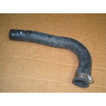 AIR CLEANER TO CARBURETOR HOSE IH 107142 C1 NEW