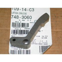 CRUISE LATCH CUB CADET 748-3060 NEW