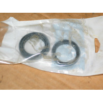 CRANK SEAL SET KOHLER KH X 583-2 KH X 583-1 IH 392939 R91 NOS