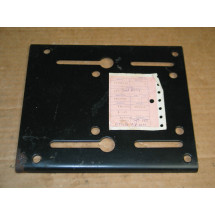 SEAT ADAPTER ASSEMBLY FARMALL IH 75797 C92 IH75797C92 IH-75797-C92 NOS