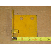 PIVOT SEAT BRACKET RH CUB CADET 703-0072 703-0266 IH 545674 R1 IH-545674-R1 IH545674R1 IH 140056 C1 IH-140056-C1 IH140056C1