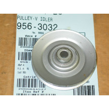 IDLER PULLEY FAN CUB CADET 756-3032 956-3032 NOS