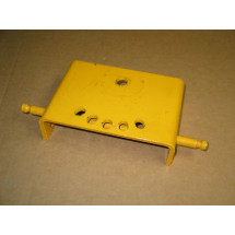 SNOW BLADE PIVOT FRAME ASSEMBLY 703-0664 IH 466896 R31 NOS