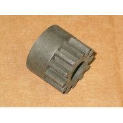 PINION RH GEAR CUB CADET 4518 IH 542835 R1 IH-542835-R1 IH542835R1 NOS