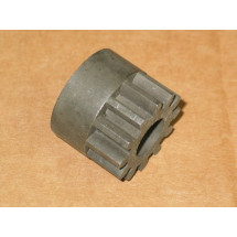 PINION RH GEAR CUB CADET 4518 IH 542835 R1 IH-542835-R1 IH542835R1 NOS