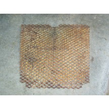 GRILLE SCREEN CUB CADET IH 384899 R1 USED