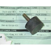 ENGINE MOUNT SNUBBING BUMPER CUB CADET IH 135640 C1 722-3004 922-3004 IH 61510 C1 FLT NOS