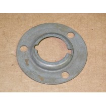 BEARING RETAINER LO-BOY IH 530423 R1 NOS