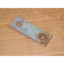 GRILLE HOUSING RETAINER ASSEMBLY CUB CADET 703-0008 IH 144452 C1 USED