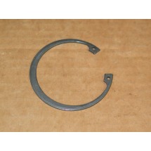 INPUT SHAFT BEARING CAGE RETAINER SNAP RING CUB CADET 716-3008 IH 385040 R1 NOS