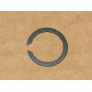 REDUCTION DRIVE INPUT SHAFT SNAP RING CUB CADET IH 384709 R1 716-0143 NOS