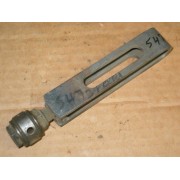 ELECTRIC LIFT CLEVIS ASSEMBLY CUB CADET IH 547310 R1 NOS