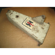 SNOW BLADE MAIN FRAME ASSEMBLY IH 466883 R91 USED