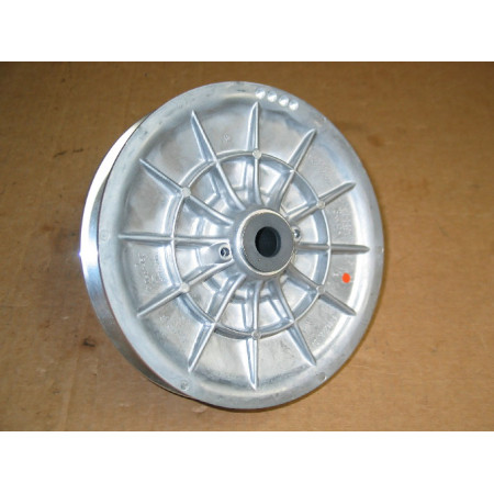 thumbnail image 2 of Tarazon CVT Secondary Driven Clutch For Cub Cadet Volunteer 465 466 467 475 – Replaces 918-04586B 2 of 4