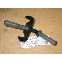 AXLE ASSEMBLY RH CUB CADET 638-04021-0637 NOS