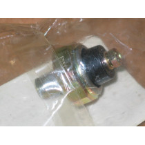 OIL SWITCH CUB CADET KB 15841-39010 NOS