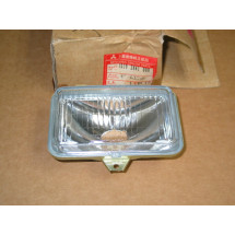 LIGHT LENS ASSEMBLY CUB CADET MA 10192841000 MA-10192841000 NOS