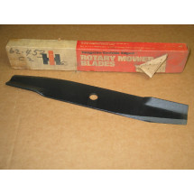 MOWER BLADE 32" DECK CUB CADET IH 62453 C1 HS NOS