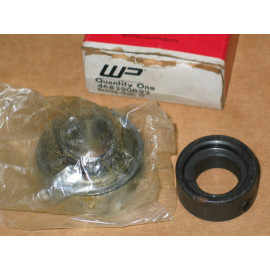 CLUTCH SHAFT BEARING CUB CADET IH 468390 R93 IH 468391 R11 NOS