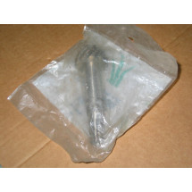 INPUT PINION SHAFT CUB CADET 911-04051 711-04051 NOS