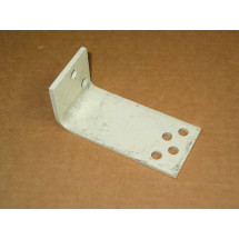 REAR WHEEL BRACKET LH CUB CADET IH 489340 R1 759-3042 NOS