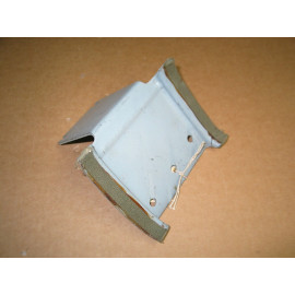 FUEL TANK BRACKET CUB CADET IH 385373 R1 KH 236939 NOS