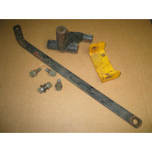 REAR SLEEVE HITCH 3 POINT CUB CADET IH 376332 R91 IH 376566 R1 IH 376333 R1 IH 376339 R1 IH 376334 R1 IH 376568 R1 IH 376567 R1 USED