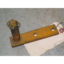 HYDRO CYLINDER SUPPORT BRACKET IH 386143 R11 USED