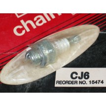 SPARK PLUG CUB CADET CJ6 849 NEW