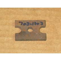 VALVE DOUBLE CLAMP CUB CADET 703-1803 903-1803 USED