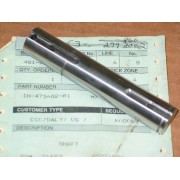 OUTPUT SHAFT CUB CADET IH 475602 R1 NOS