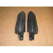 RH and LH ARM REST CUB CADET IH 117265 C1 IH 117266 C1 NOS