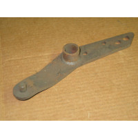 LIFT ARM ASSEMBLY RH CUB CADET IH 545627 R1 USED