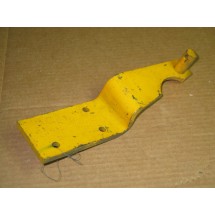 LIFT BRACKET ASSEMBLY CUB CADET IH 548038 R1 NOS