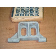 MOTOR GENERATOR MOUNTING BRACKET CUB CADET KOHLER IH 377893 R91 KH 231341 USED