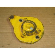 COMMUTATOR END CLAMP FRAME PIN PLUG FRAME ASSEMBLY CUB CADET IH 1939907 USED