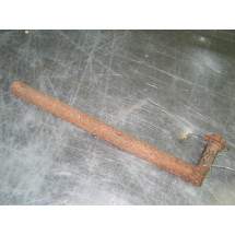 BRINLY WHEEL SHAFT C124 USED