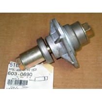 SPINDLE ASSEMBLY CUB CADET 603-0690 NOS