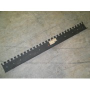 REAR RAKE TOOTH ATTACHING GUIDE CUB CADET IH 473335 R1 NOS